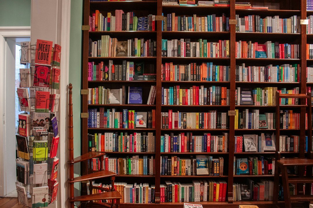 Peregrine Book Company