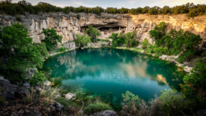 Montezuma Well: The Desert Spring That Became an Ancient Waterway