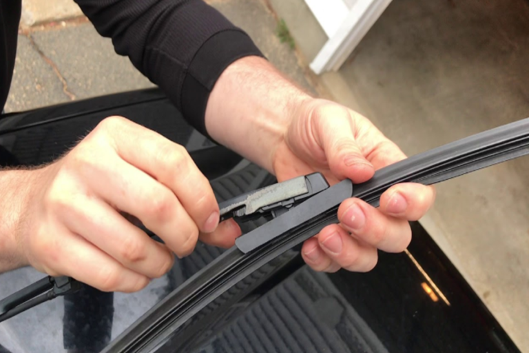 How to Replace Your Car’s Windshield Wiper Blades