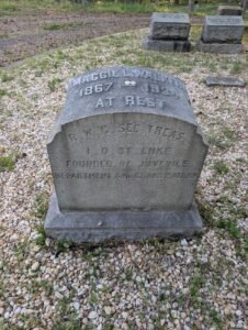Maggie L. Walker: The Richmond Organizer Who Built a Bank Around Small Savings Maggie Walker grave.jpg