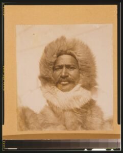 Matthew Alexander Henson, head-and-shoulders portrait, facing front, wearing fur hat and fur coat LCCN00650163.jpg