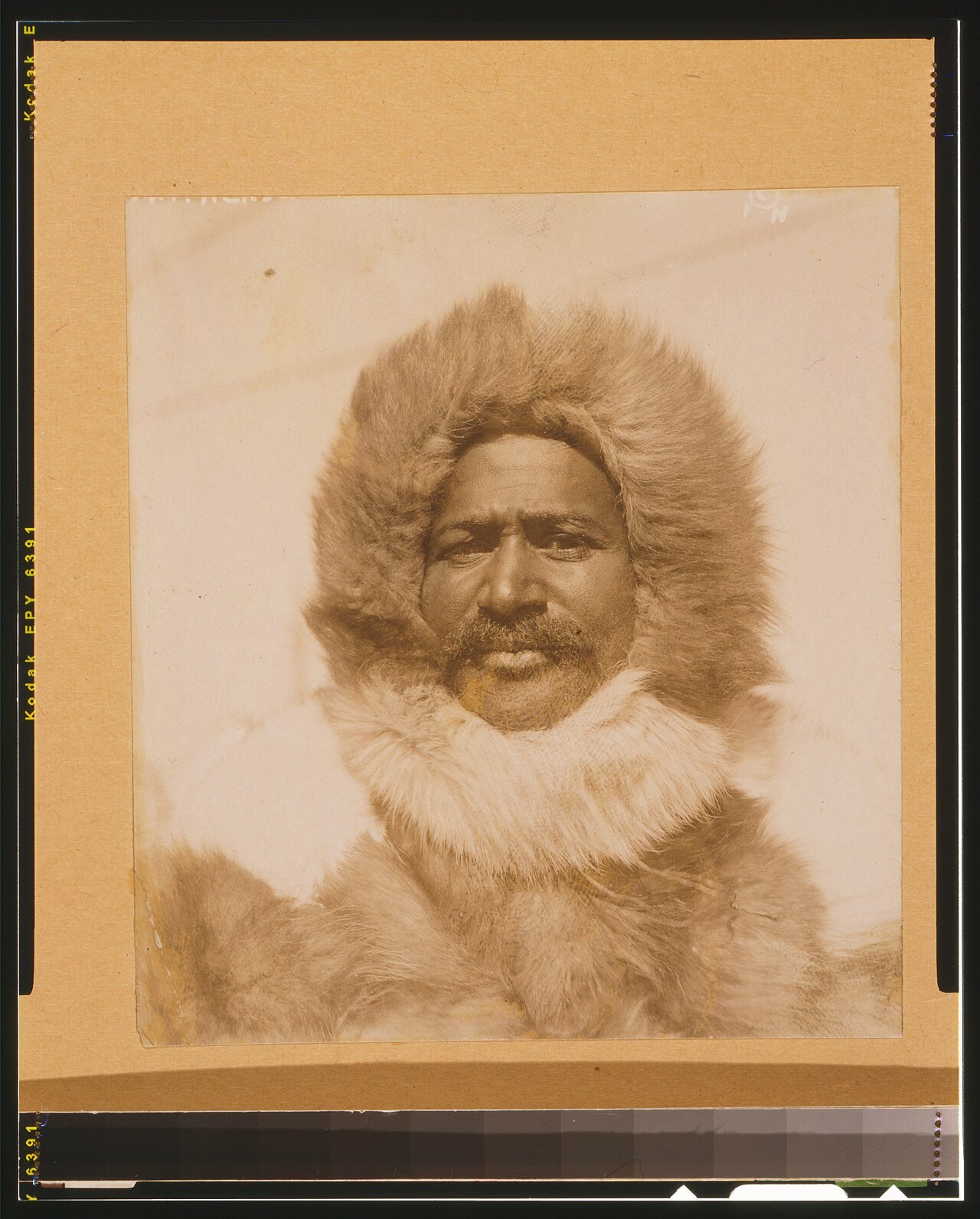 Matthew Alexander Henson, head-and-shoulders portrait, facing front, wearing fur hat and fur coat LCCN00650163.jpg