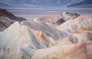 Death Valley’s Sailing Stones: How Wind and Thin Ice Move Rocks Across a Desert pixabay-death-valleys-sailing-stones-how-wind-and-thin-ice-move
