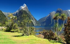 pixabay-fiordlands-fjords-were-carved-by-ice-and-are-still-shap