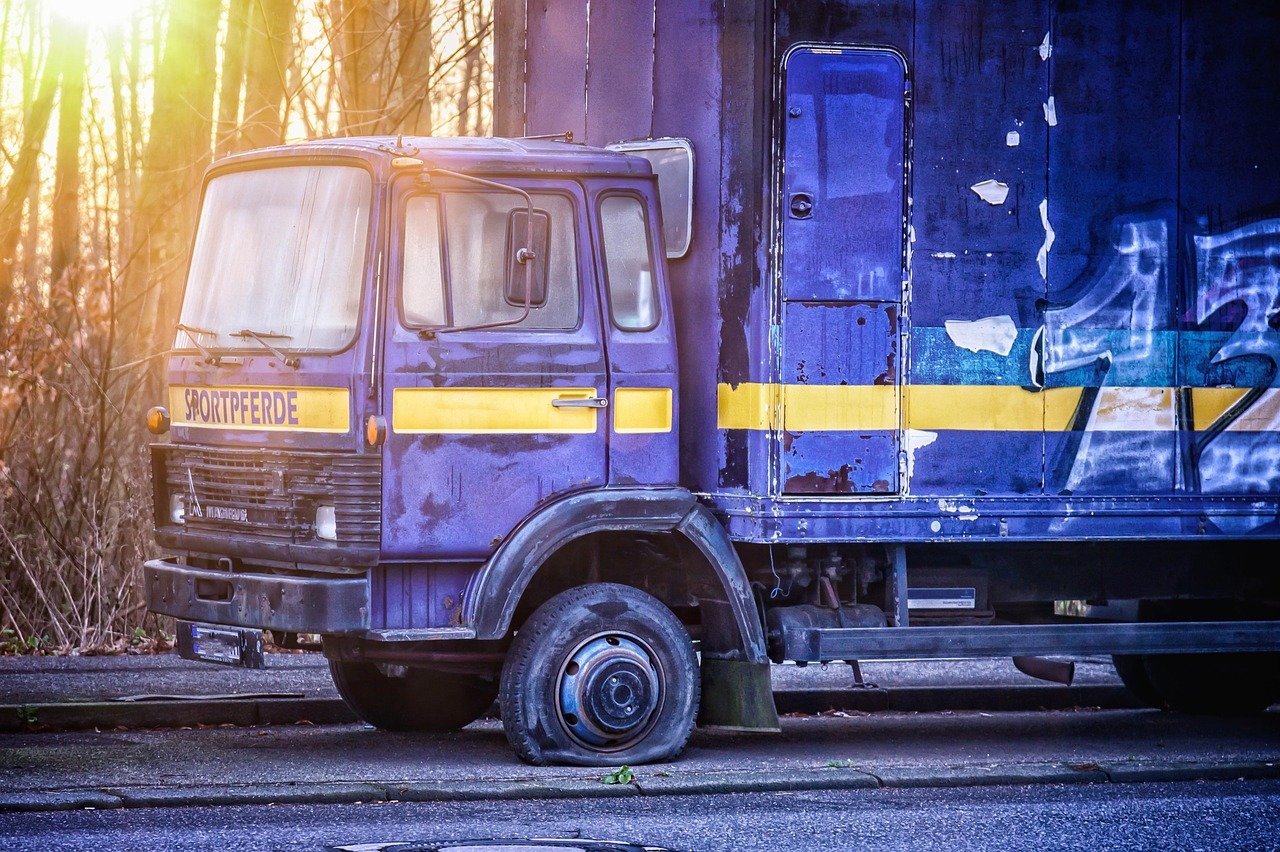 pixabay-how-to-change-a-flat-tire-a-beginners-step-by-step-guide