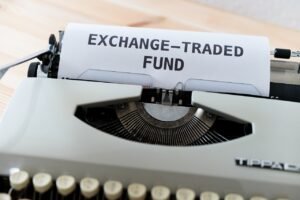 How to Compare Index Funds: A Beginner’s Guide to Fees, Fit and Tracking pixabay-how-to-compare-index-funds-a-beginners-guide-to-fees-fi