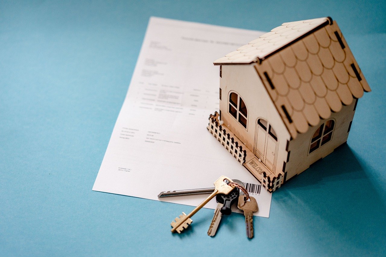 pixabay-how-to-make-a-home-inventory-for-insurance-room-by-room