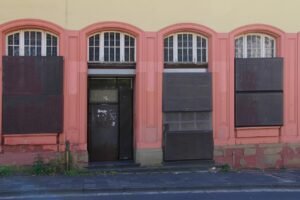 How to Stop Drafts Around a Window Without Sealing It Shut pixabay-how-to-stop-drafts-around-a-window-without-sealing-it-shut