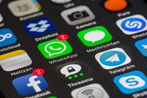 pixabay-how-to-turn-off-app-notifications-on-iphone-and-android