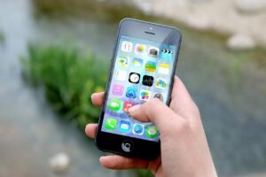 pixabay-how-to-use-your-smartphone-as-a-wi-fi-hotspot-iphone-and-an