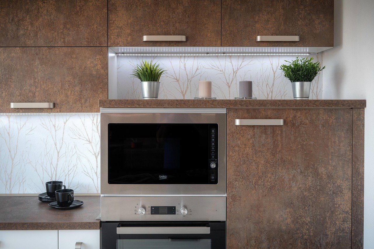 pixabay-painting-kitchen-cabinets-the-prep-that-helps-a-finish-last