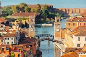 Venice’s Arsenal Turned Shipbuilding Into a State Enterprise pixabay-venices-arsenal-turned-shipbuilding-into-a-state-enterpri