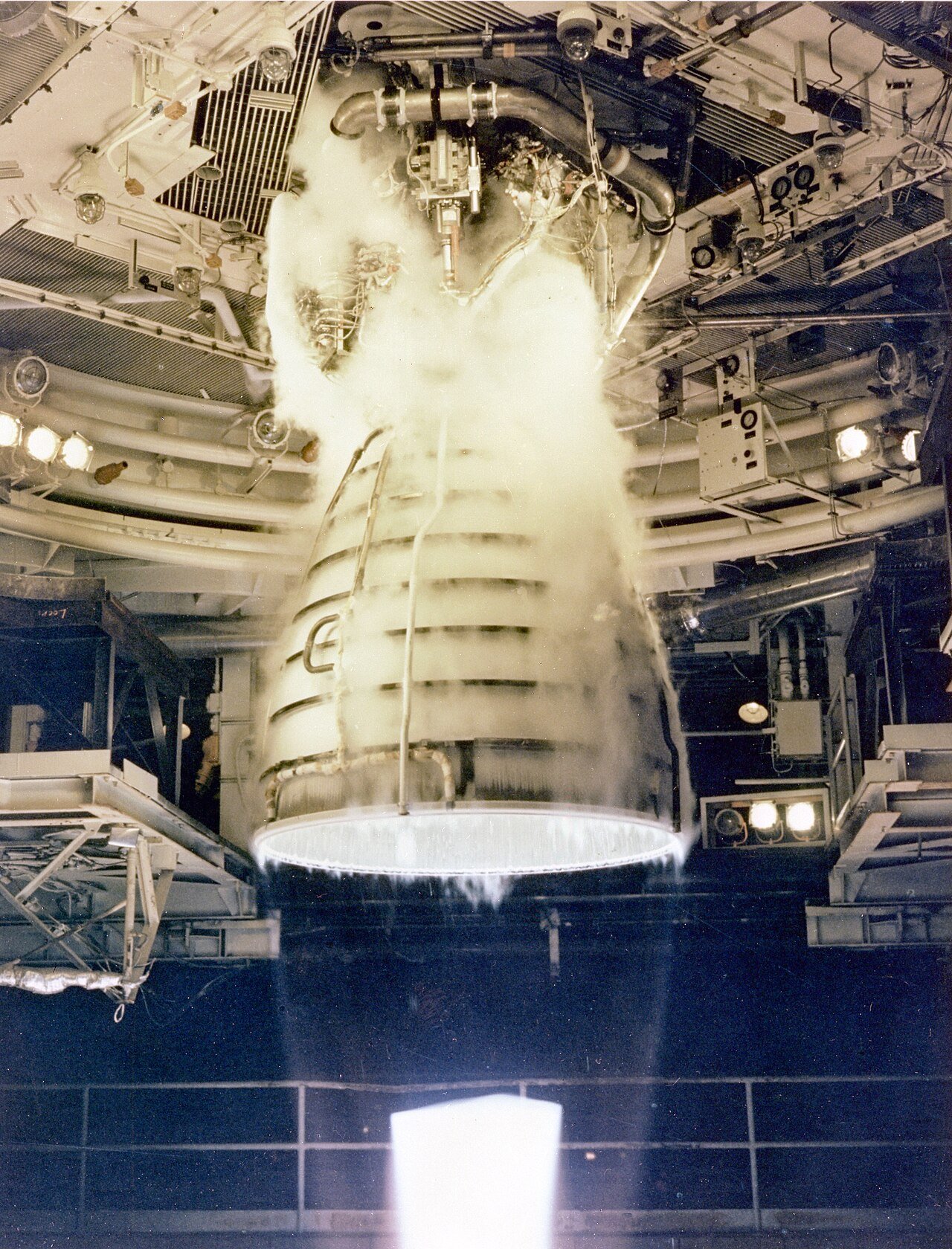 Space Shuttle Main Engine (SSME) Test Firing - GPN-2000-000055.jpg